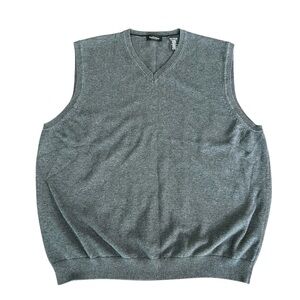 Van Heusen Gray V-Neck Sweater Vest Men’s size XXL